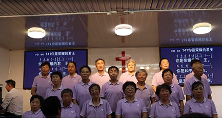 你是荣耀的君王